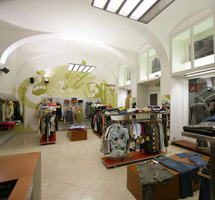 burton store #13 _ praha